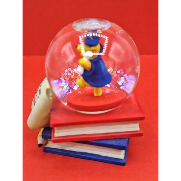 Disney's Winnie The Pooh Class Of 2001 Snow Globe Bought From The Disney Store - Picture 4 of 8